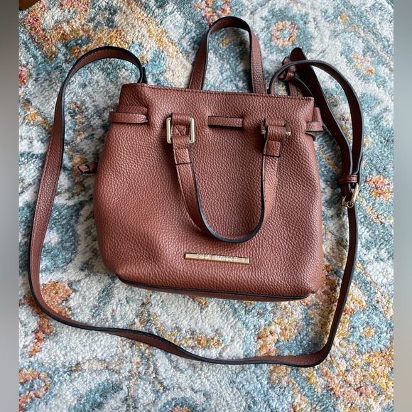 SOLD - Steve Madden Crossbody Bucket Bag with Top Handle - Picture 3 of 9